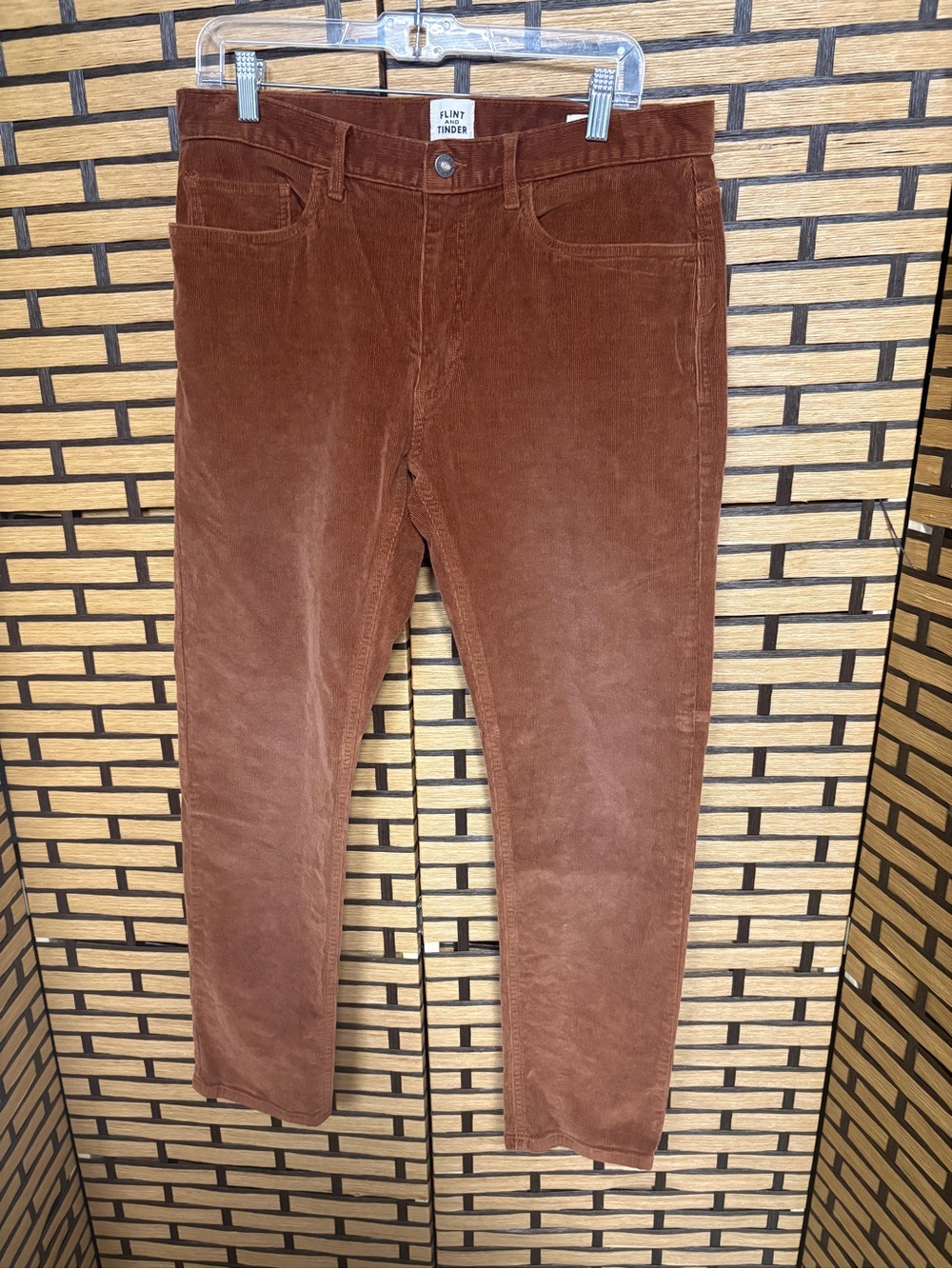 Flint and tinder brown corded pants size 33